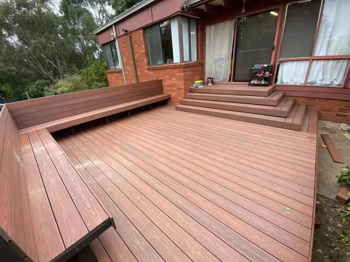 Built-in bench seat and wide steps