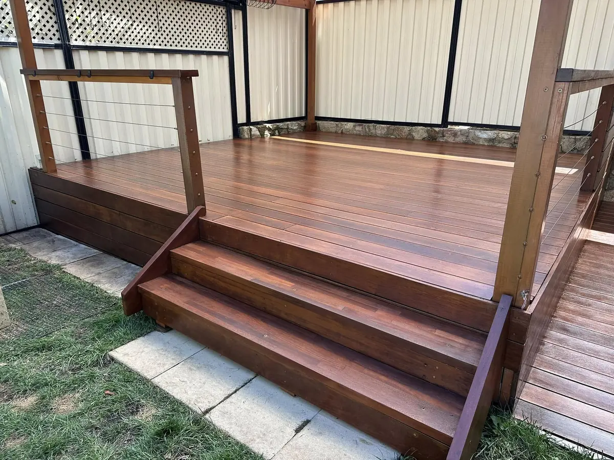 Canberra - Hardwood Deck